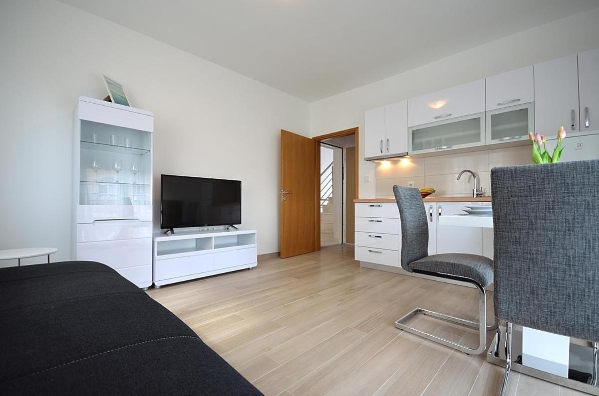 Mila Vodice Exterior foto