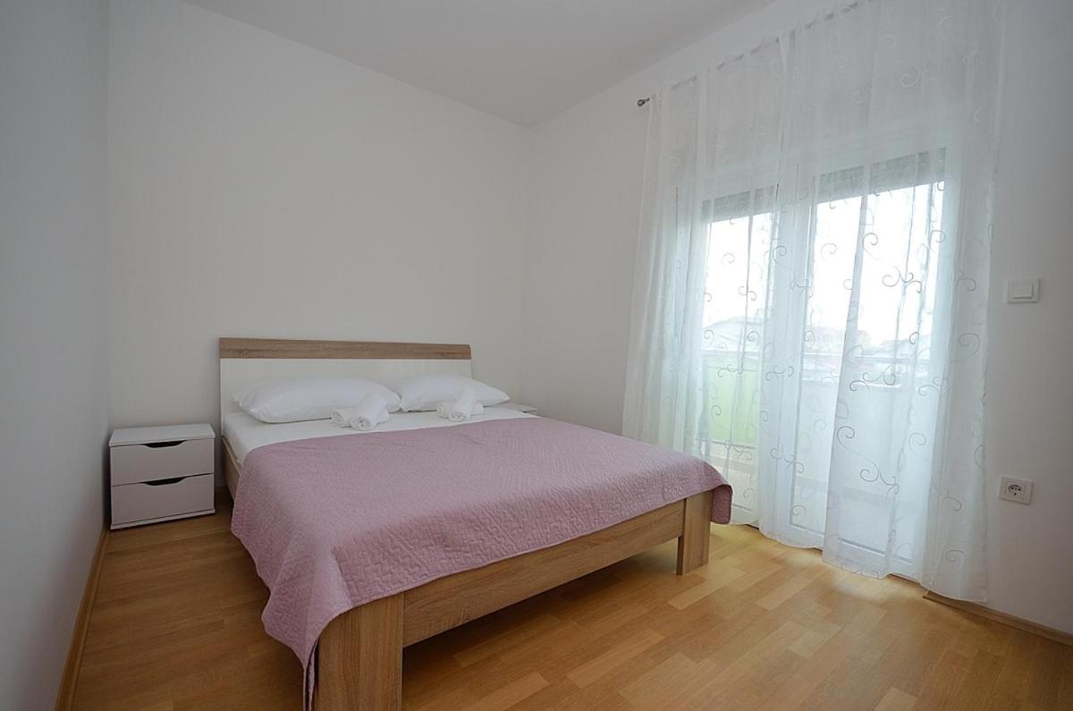 Mila Vodice Exterior foto